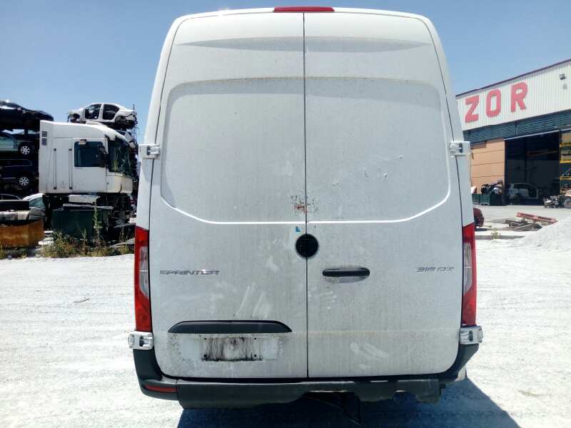 MERCEDES-BENZ Sprinter Priekšējo kreiso durvju logu pacēlājs A9107201000, E1-A2-12-2 18736626