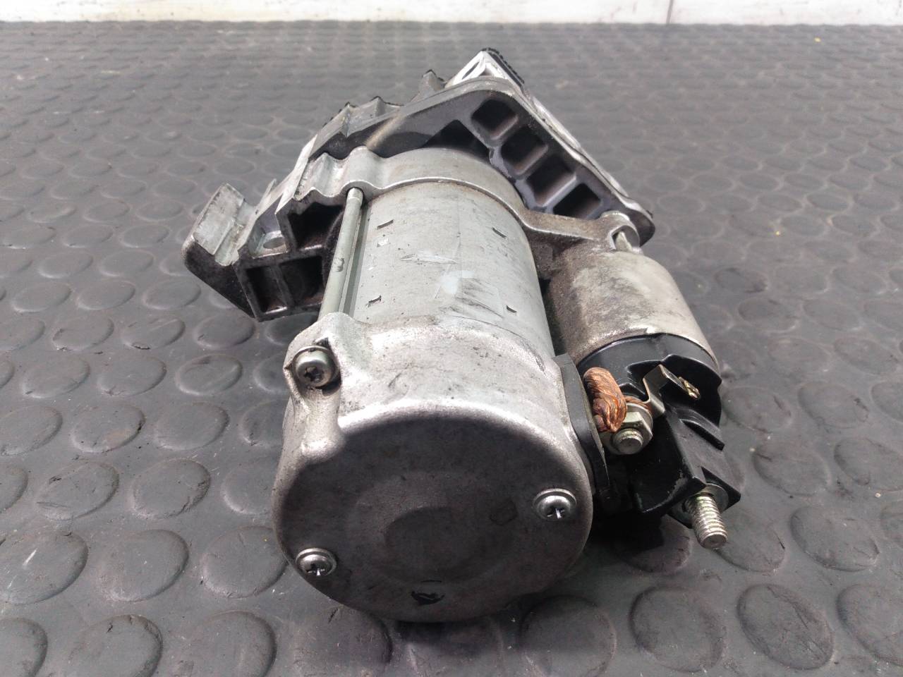 BMW 5 Series F10/F11 (2009-2017) Starter Motor 857084604, 4380000492, P3-B7-4-2 18774808