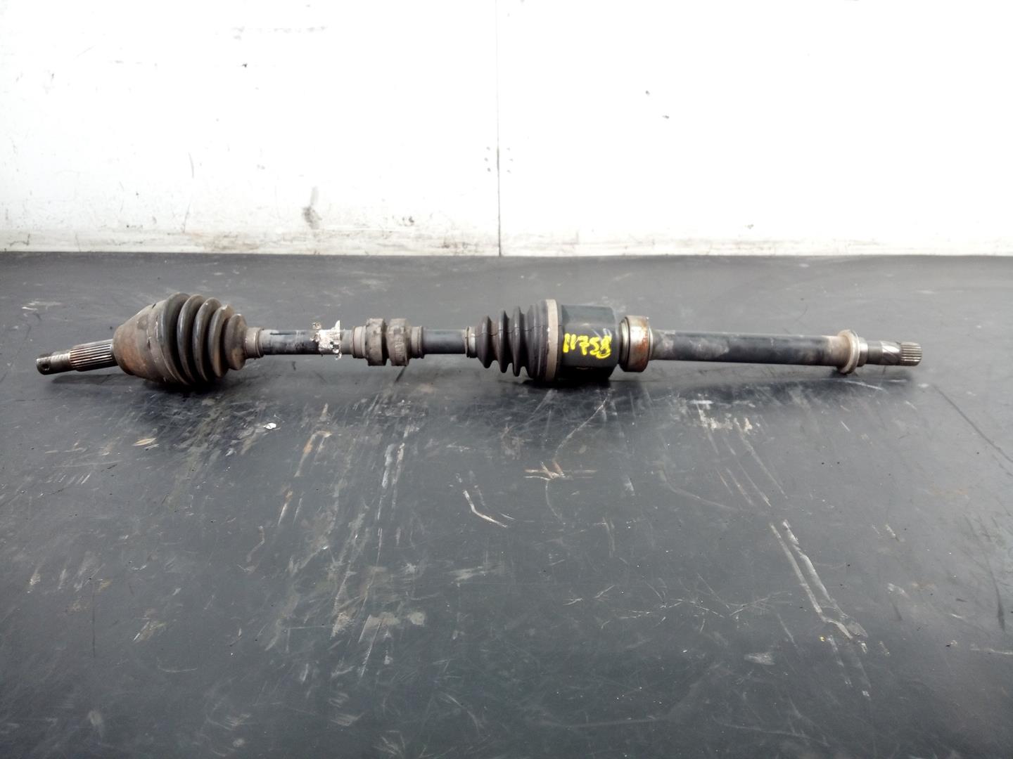 NISSAN Pulsar C13 (2014-2018) Front Right Driveshaft P1-A6-22 21829718