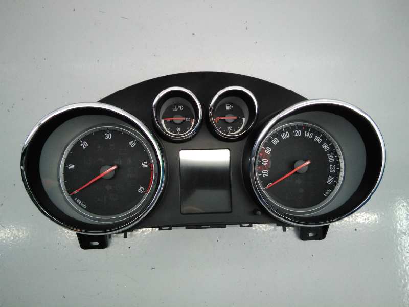 OPEL Astra J (2009-2020) Speedometer 13338434, 600775881, E3-A5-27-1 18488638