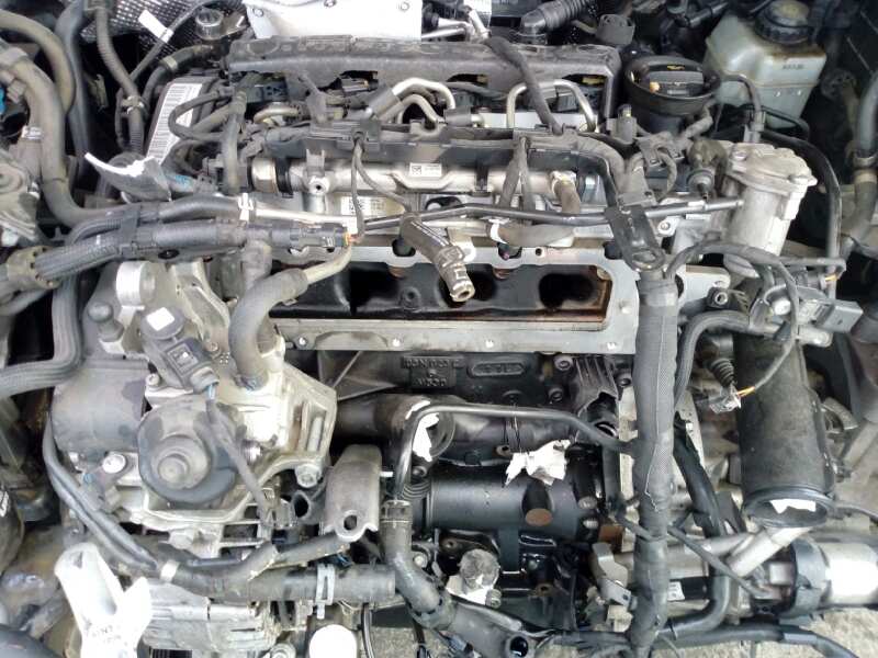 AUDI Q3 8U (2011-2020) Другие части внутренние двигателя 5N0131877C 18455661