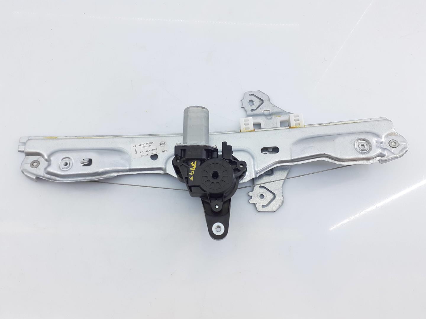 NISSAN Qashqai 2 generation (2013-2023) Bakre høyre dør vindusregulator 827004EA0A, E2-A4-19-1 18642121