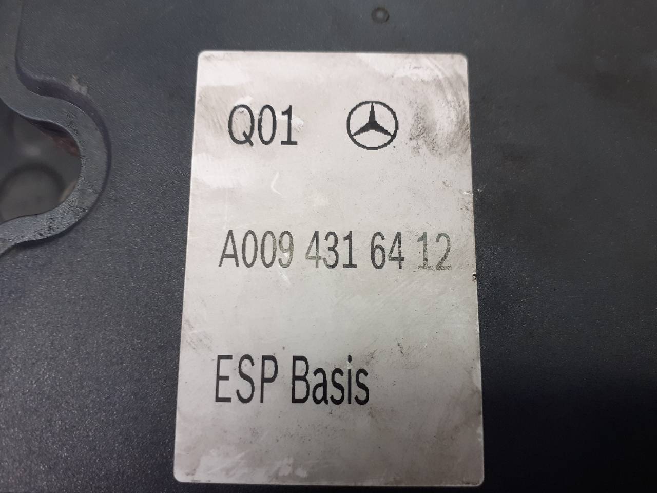 MERCEDES-BENZ A-Class W176 (2012-2018) ABS Pump A0094316412, P3-A8-8-1 18706602