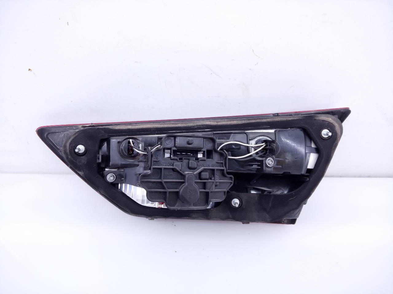 SEAT Leon 3 generation (2012-2020) Left Side Tailgate Taillight 5F9945093,E1-B6-39-2 20647738