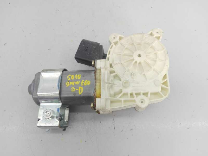 BMW 5 Series E60/E61 (2003-2010) Motor de control geam ușă dreapta față 994441102,E1-A3-12-2 18430464