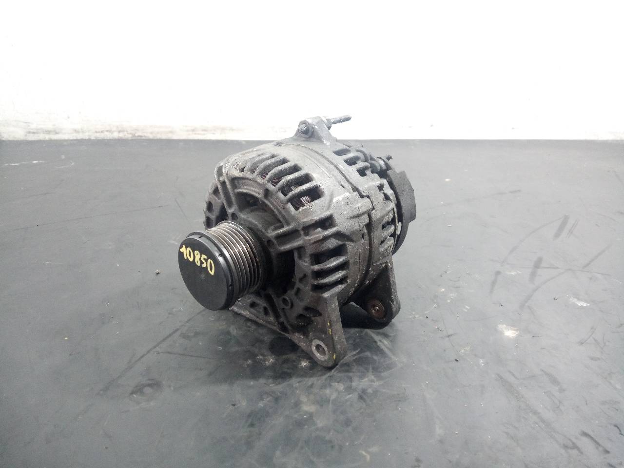 RENAULT Clio 3 generation (2005-2012) Alternator 8200390675,P3-B6-4-1 21831045