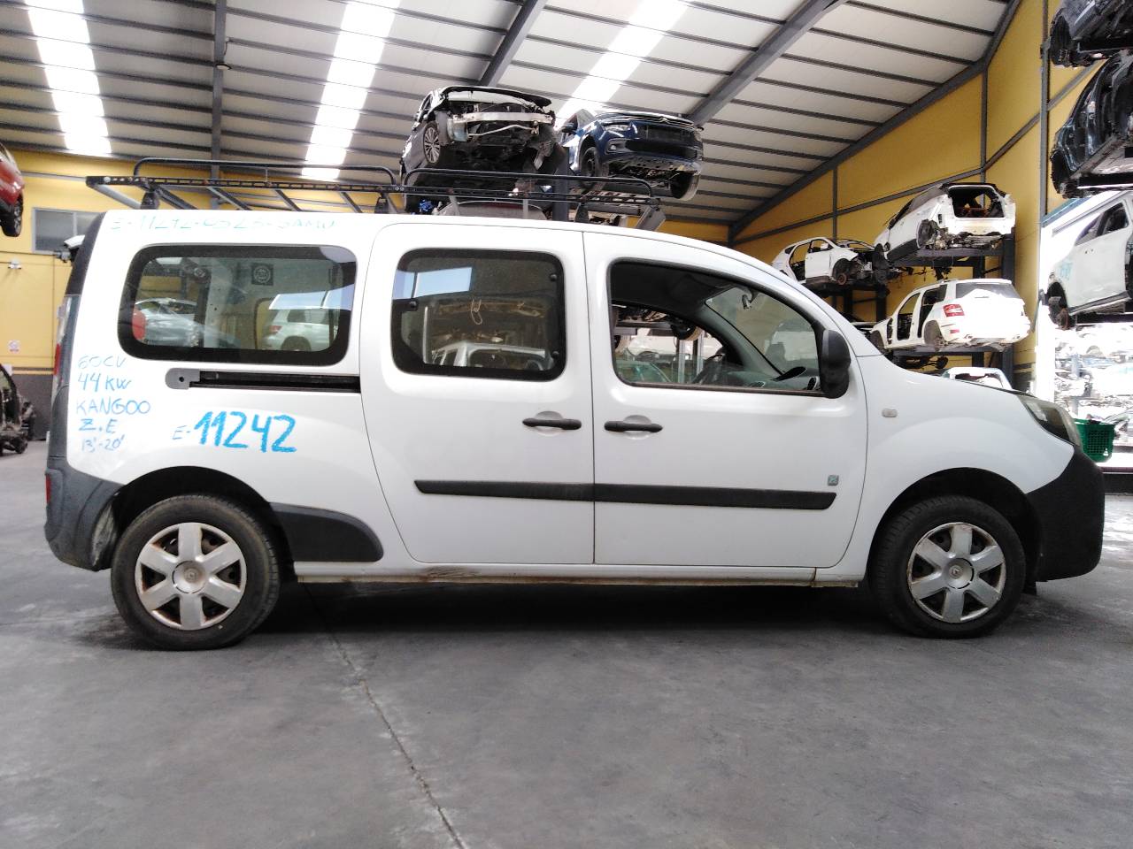 RENAULT Kangoo 2 generation (2007-2021) Мотор за чистачки на прозореца на задната врата 0390201836,8200431392,E1-A1-35-1 21822029