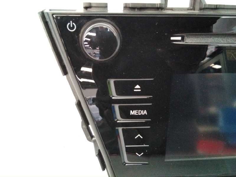 TOYOTA Prius Plus 1 generation (2012-2020) Music Player With GPS 8614047231, CVVS04F0AJA, E3-B2-17-3 18546497