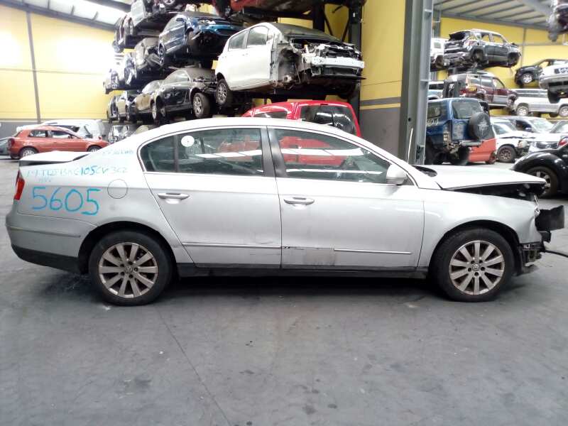 VOLKSWAGEN Passat B6 (2005-2010) Bal hátsó ajtó ablakvezérlő motorja 974227104, E1-B6-52-1 18421466