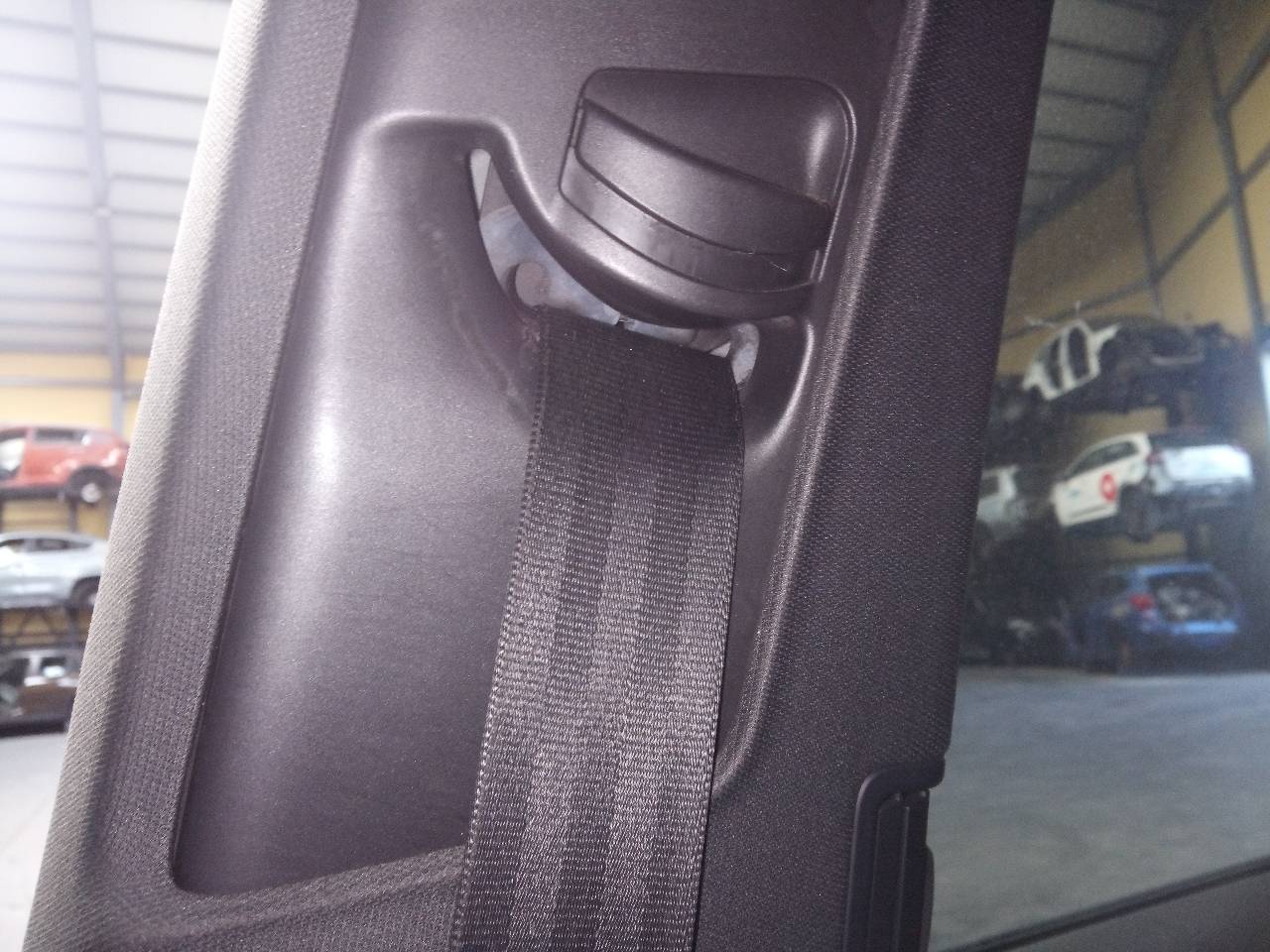 AUDI Q7 4L (2005-2015) Front Right Seatbelt 24516086
