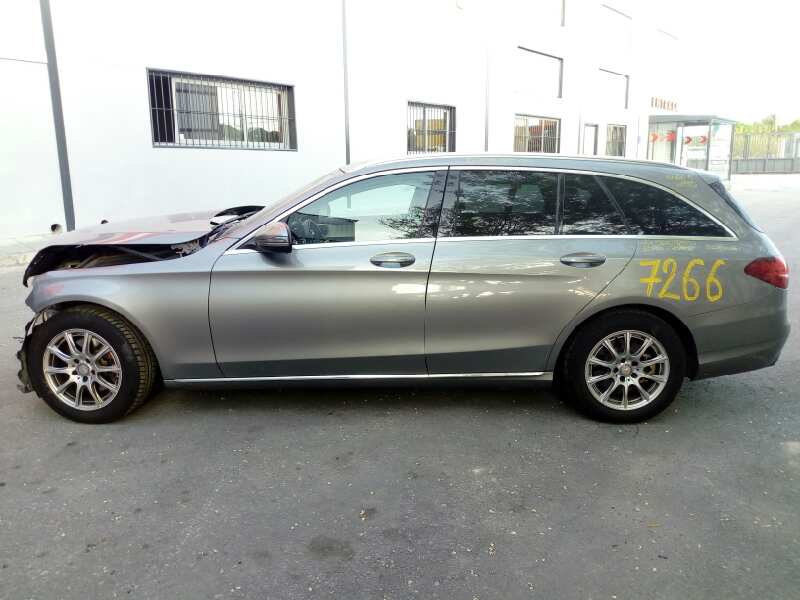 MERCEDES-BENZ C-Class W205/S205/C205 (2014-2023) Priekšējo labo durvju slēdzene A0997201800, E1-A2-28-2 18571869