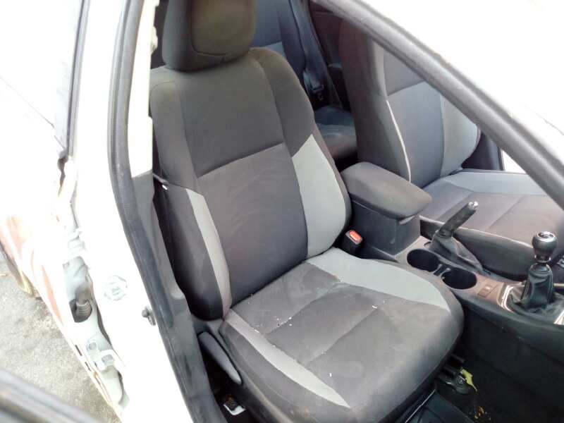 TOYOTA Auris 1 generation (2006-2012) Rear Right Door Lock A084219, E2-B4-25-1 24483983