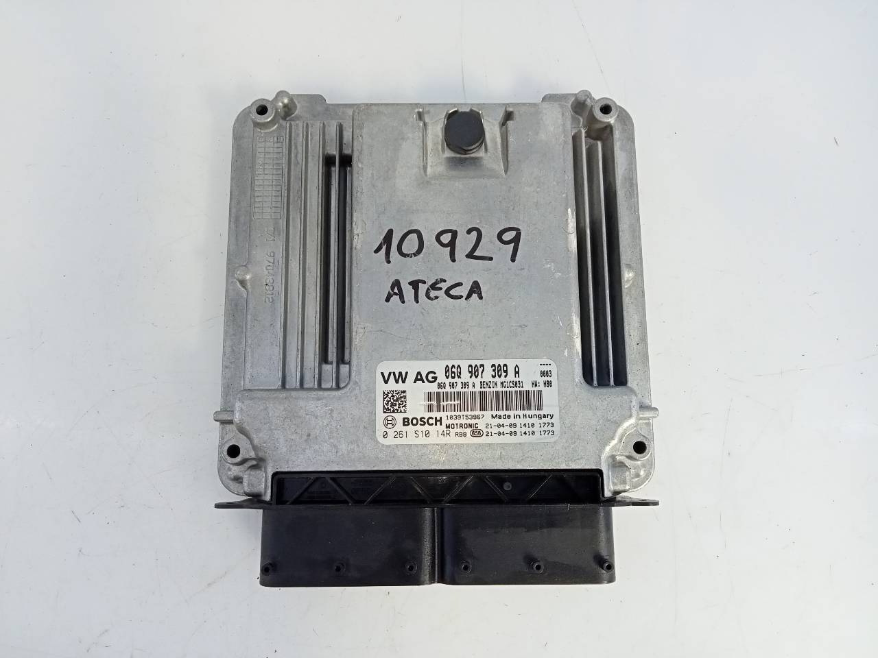 SEAT Ateca 1 generation (2016-2024) Motorstyrenhet ECU 06Q907309A,0261S1014R,E2-A1-40-1 21800823