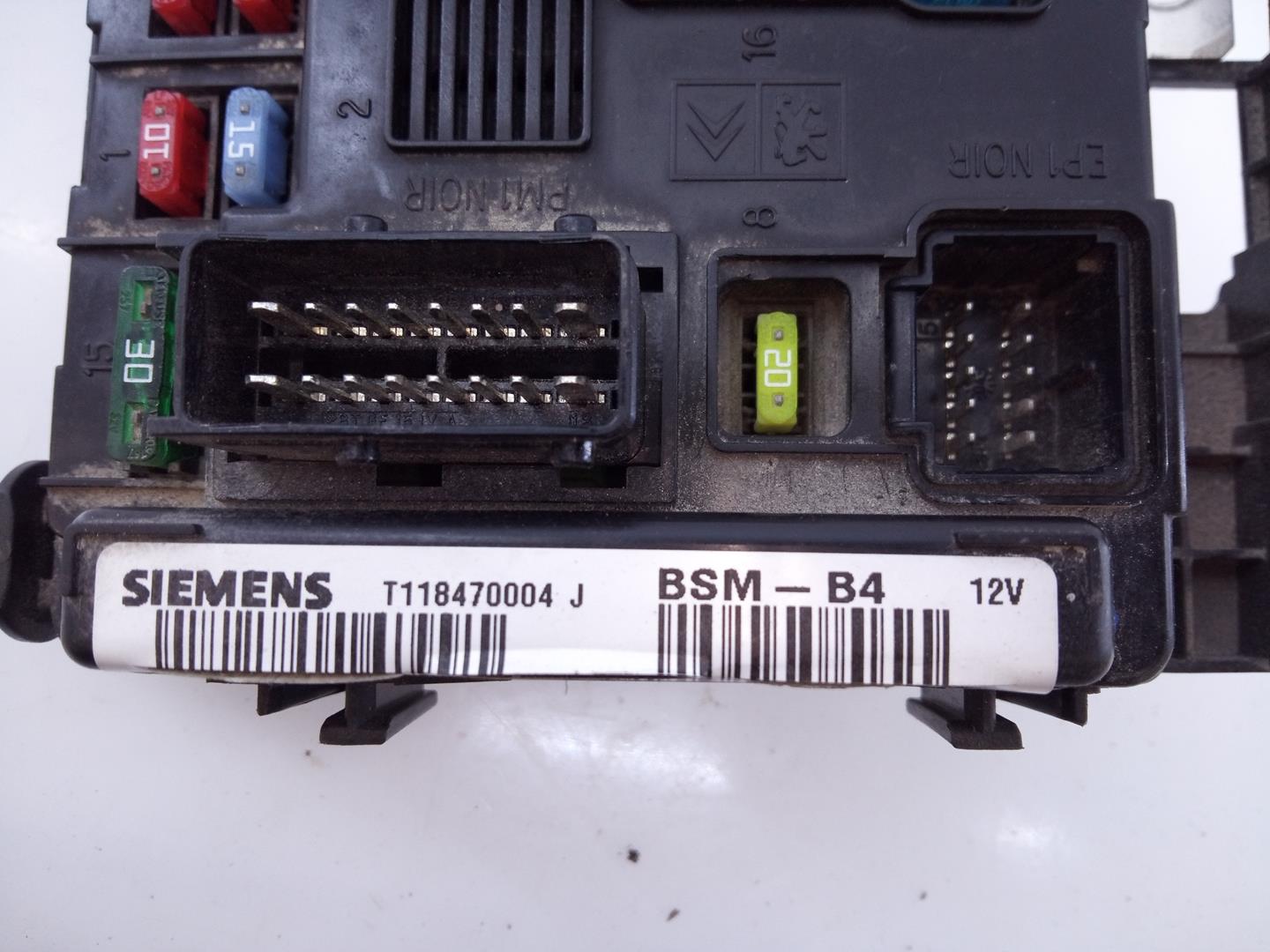 TOYOTA C3 1 generation (2002-2010) Fuse Box 9643498780,E3-B2-40-1 20958178