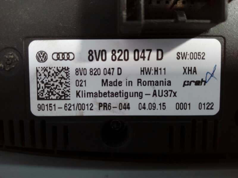 AUDI A3 8V (2012-2020) Climate  Control Unit 8V0820047D,E2-A1-8-2 18429593