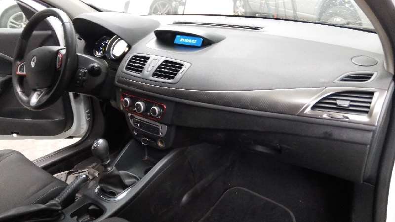 RENAULT Megane 3 generation (2008-2020) Стеклоподъемник задней правой двери 827306548R, 966363200 18373952