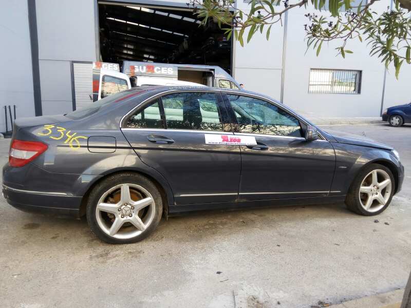 MERCEDES-BENZ C-Class W204/S204/C204 (2004-2015) Încuietoare ușa spate dreapta 2047301435,E1-A2-20-2 18350517