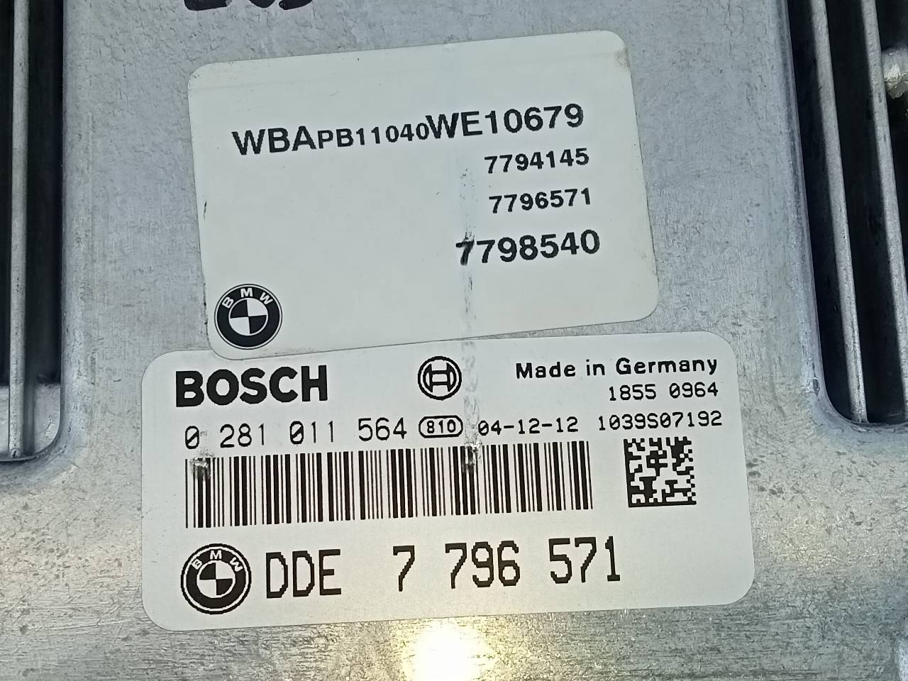 BMW X3 E83 (2003-2010) Variklio kompiuteris 7796571, 0281011564, E3-A2-24-3 24516317