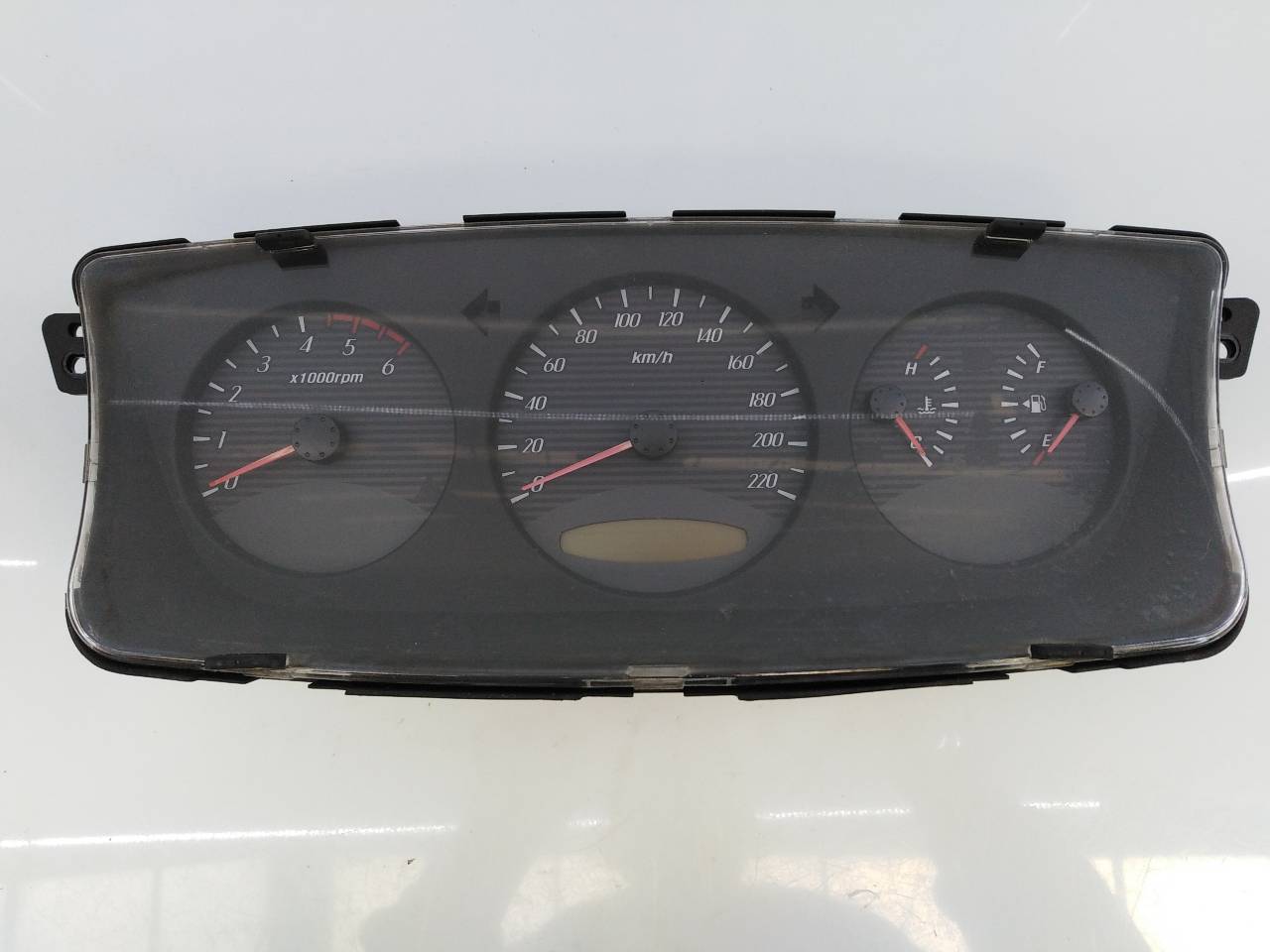 SSANGYONG Kyron 1 generation (2005-2015) Speedometer 8022009100,E3-A3-17-3 18687055