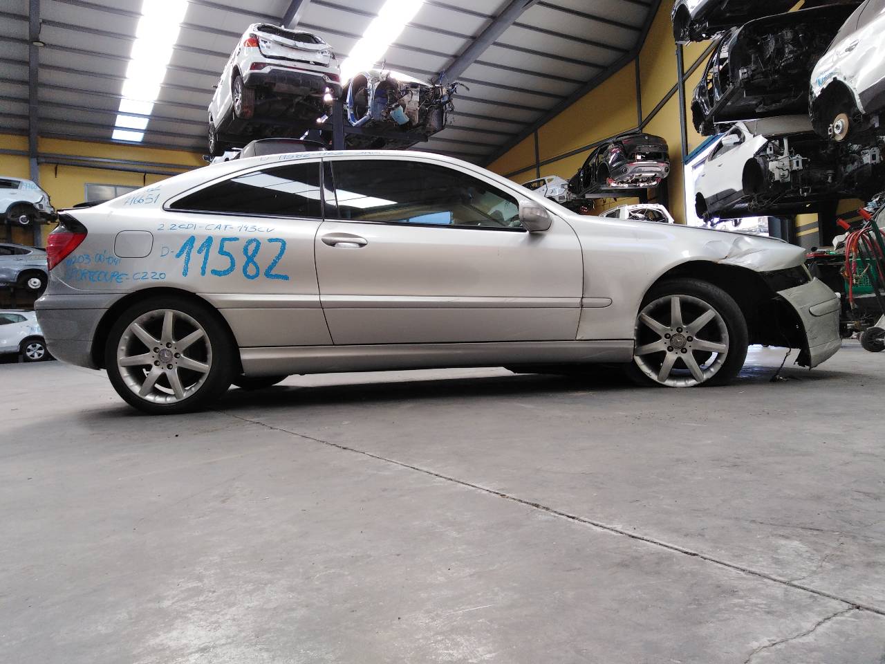 MERCEDES-BENZ C-Class W203/S203/CL203 (2000-2008) Citau veidu vadības bloki 24089285