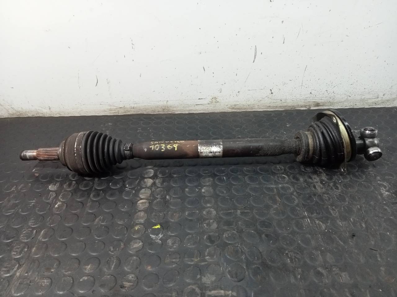 MERCEDES-BENZ Sandero 1 generation (2008-2012) Front Left Driveshaft P1-B6-24 24053773