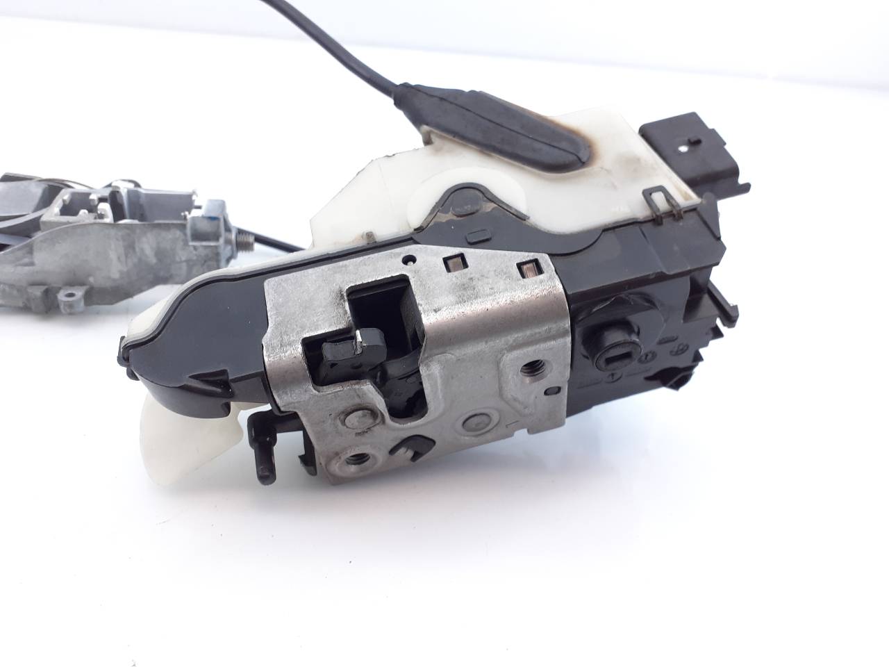 PEUGEOT 2008 1 generation (2013-2020) Front Left Door Lock 9812500880, E1-A4-16-1 24025502