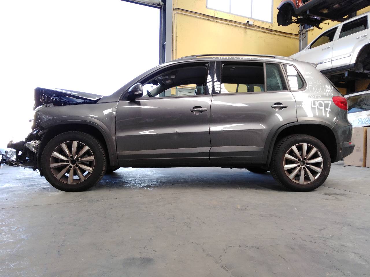 VOLKSWAGEN Tiguan 1 generation (2007-2017) Bakre høyre dør vinduskontrollmotor 5N0959704F,E1-B6-52-1 26270496