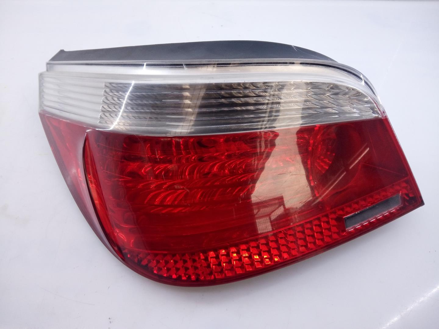 BMW 5 Series E60/E61 (2003-2010) Vänster bakljus bak 6923305, 15823703, E1-A3-47-1 20955245