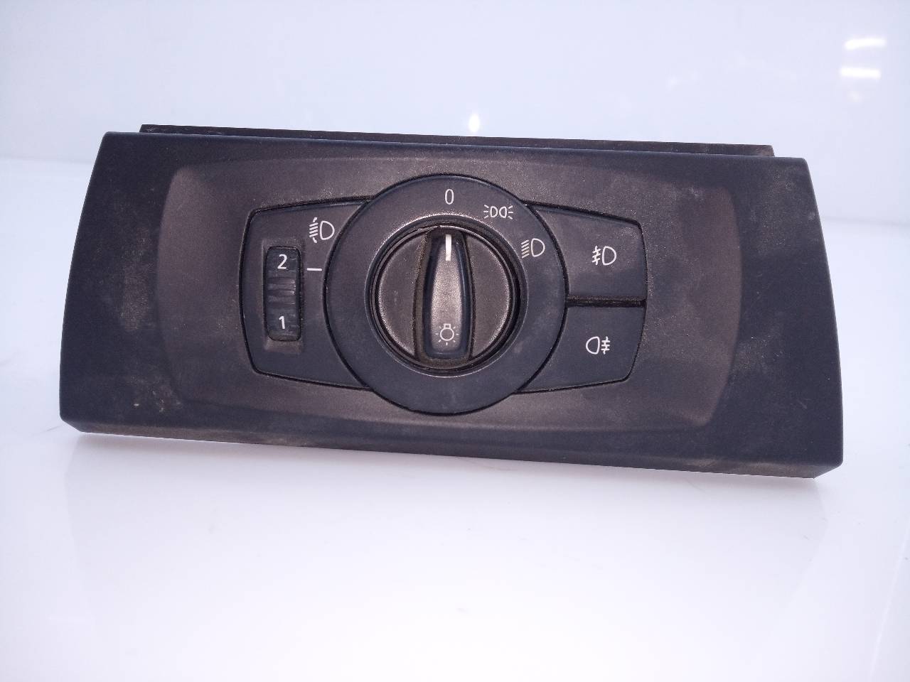 BMW 3 Series E90/E91/E92/E93 (2004-2013) Unitate de control comutator faruri 693279403, E3-A2-45-3 18766281