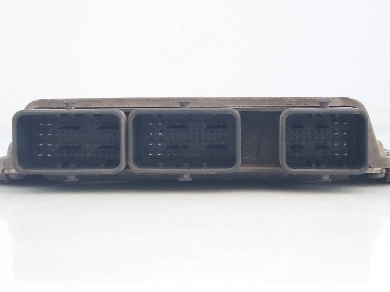 RENAULT Megane 2 generation (2002-2012) Engine Control Unit ECU 215841533B1,8200298457,E3-B4-9-4 18726707