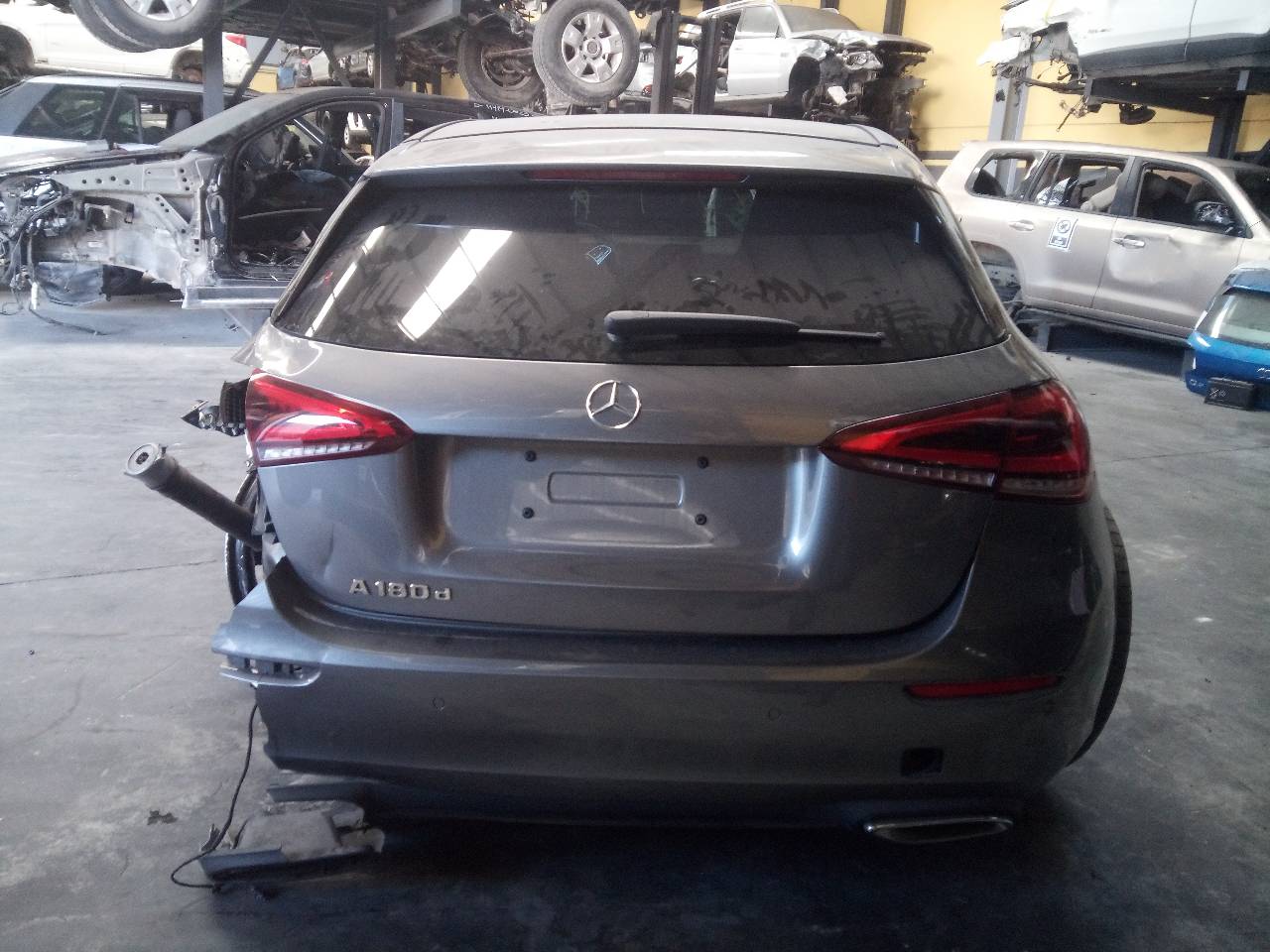 MERCEDES-BENZ A-Class W177 (2018-2024) Priekinių dešinių durų spyna A0997202002,A1770032899,E1-A2-32-1 24101648