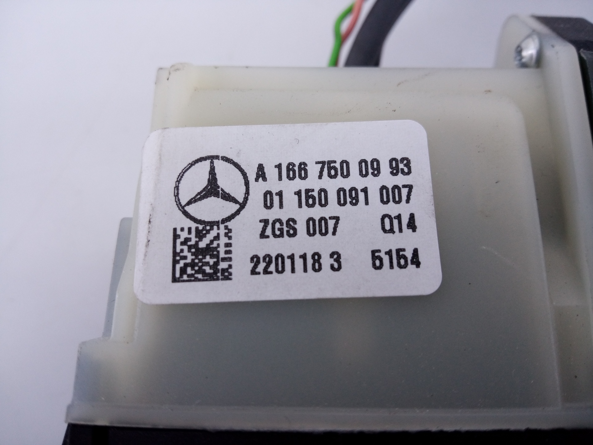 MERCEDES-BENZ A-Class W176 (2012-2018) Muut kehon osat A1667500993,01150091007,E3-A1-10-1 24516196