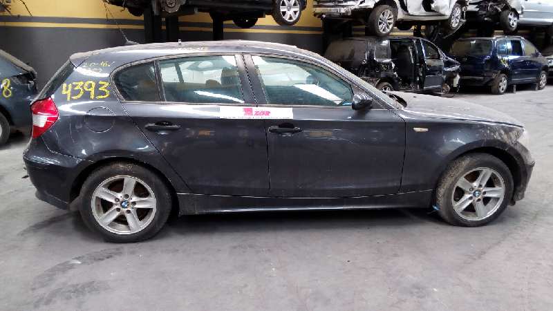 BMW 1 Series E81/E82/E87/E88 (2004-2013) Завъртете копчето на превключвателя E1-A3-51-2 18374952