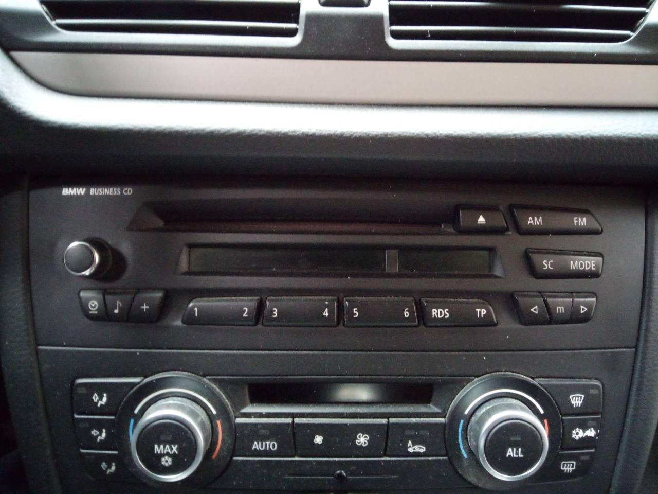 BMW X1 E84 (2009-2015) Muzikos grotuvas be navigacijos 20966194