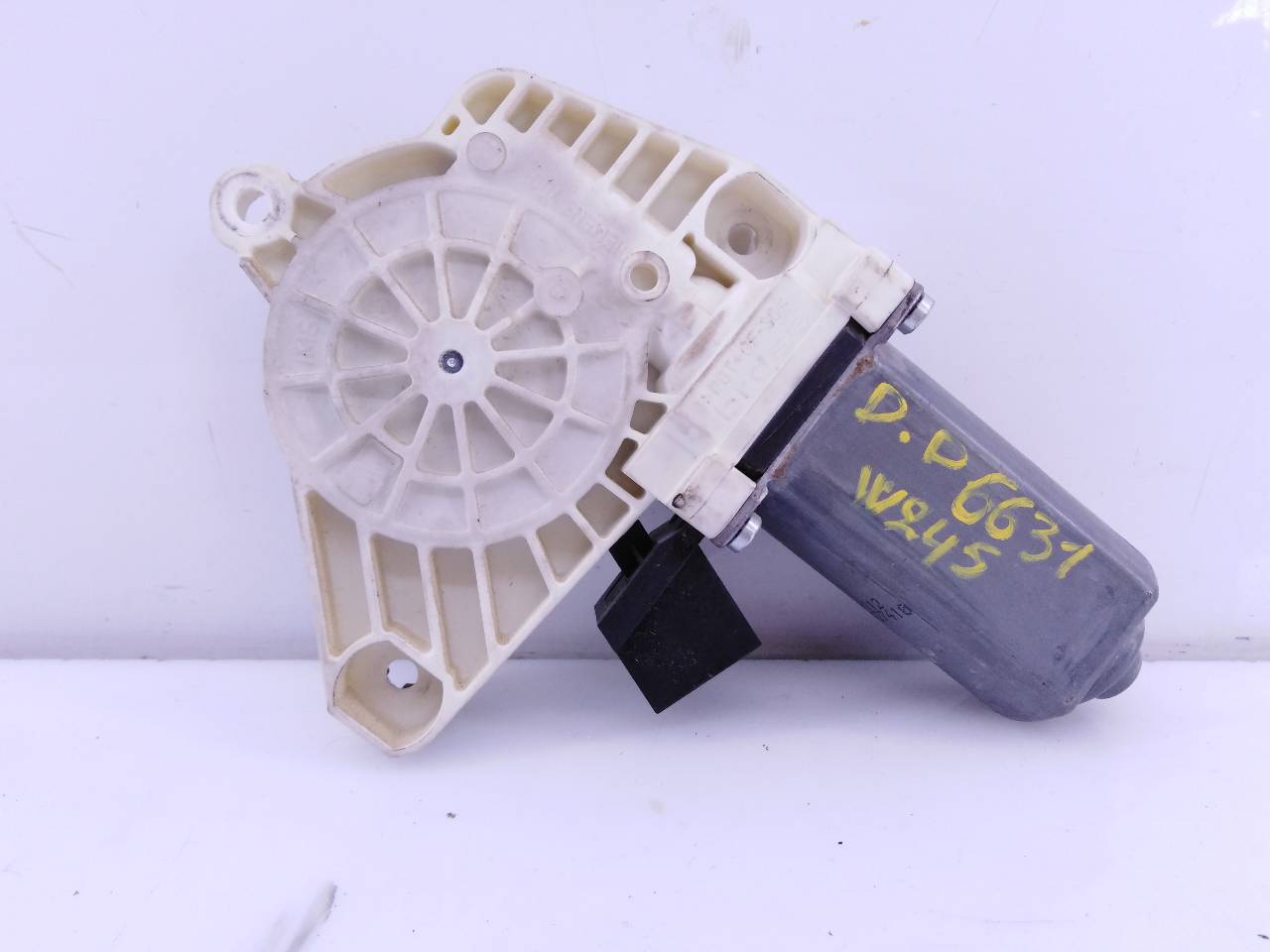 CHEVROLET B-Class W245 (2005-2011) Front Right Door Window Control Motor A1698204442, E1-A2-20-2 18752456