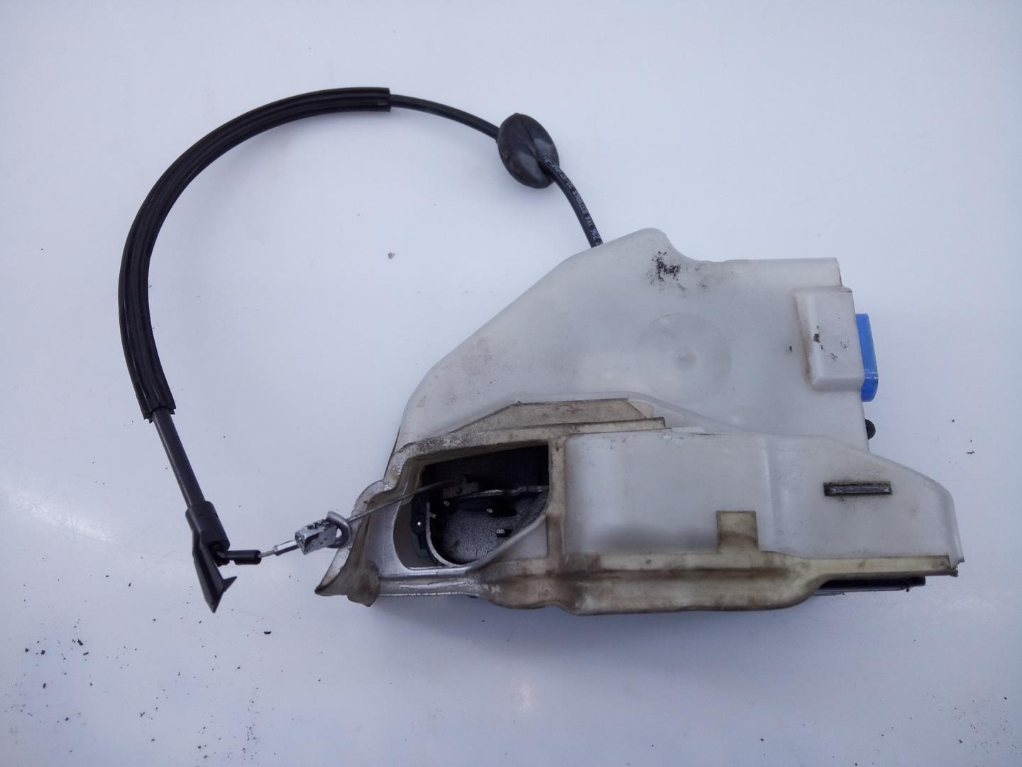 VOLKSWAGEN Golf 5 generation (2003-2009) Front Right Door Lock E1-B6-44-2 20965367