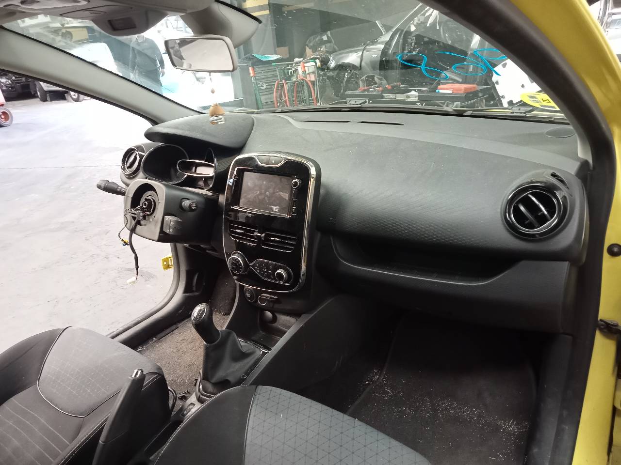 RENAULT Clio 3 generation (2005-2012) Блок управления двигателем 237102747R,0281019148,E2-A1-40-1 23301359