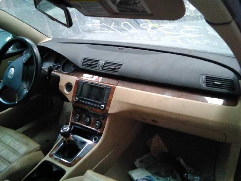 CHEVROLET Passat B6 (2005-2010) Мотор керування вікном лівих задніх дверей 993424200,E1-B6-51-2,1K0959703F 18637196