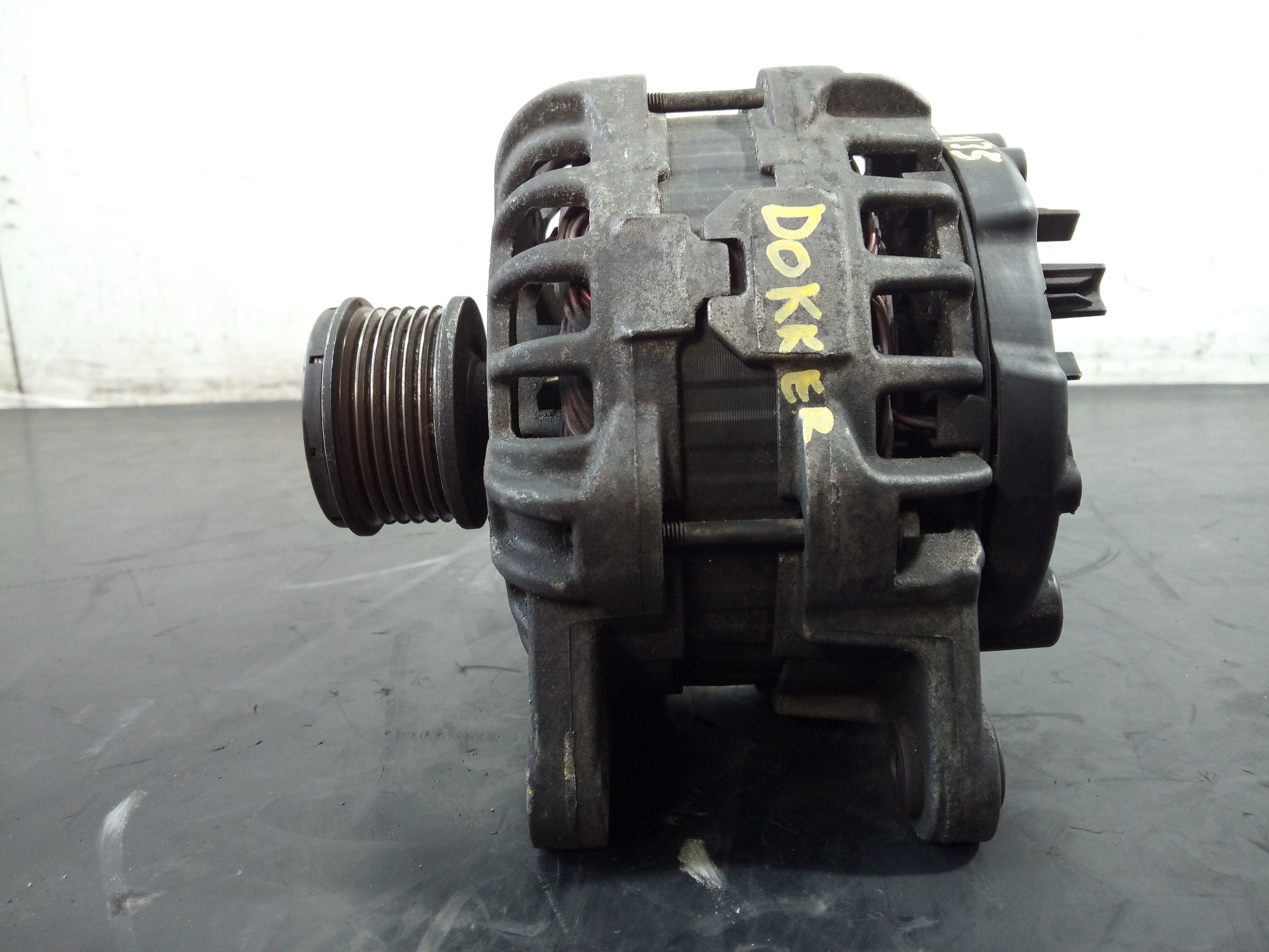 DACIA Lodgy 1 generation (2013-2024) Alternator 231002949R, P3-B6-4-4 20946444