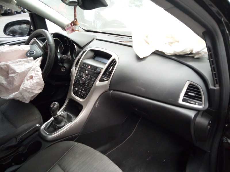 OPEL Astra J (2009-2020) Моторчик заднего стеклоочистителя 13395013,E3-A5-3-4 18633400