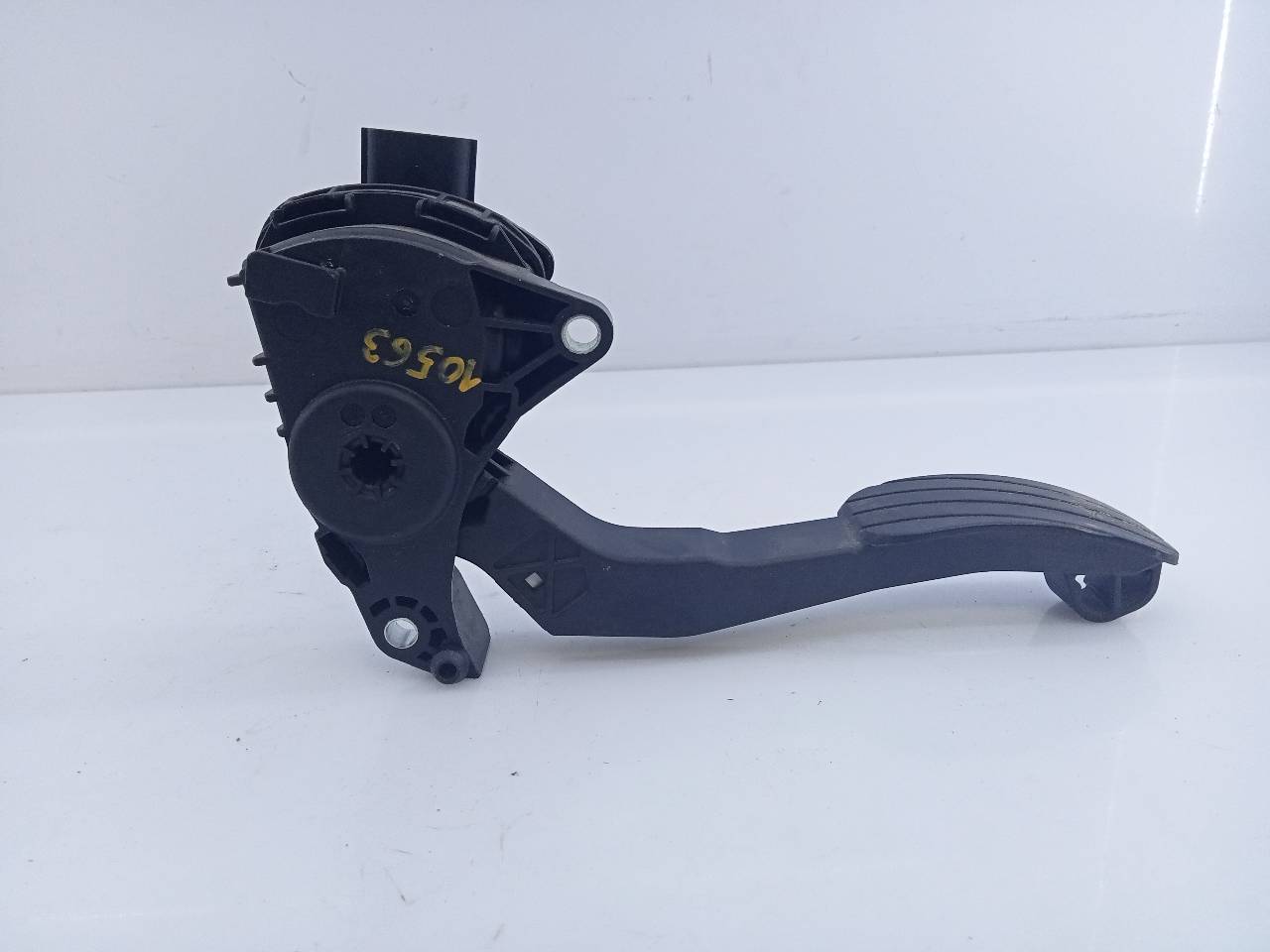 RENAULT Master 3 generation (2010-2023) Throttle Pedal 180101626R, 6PV00997801, E2-A1-45-1 24060652