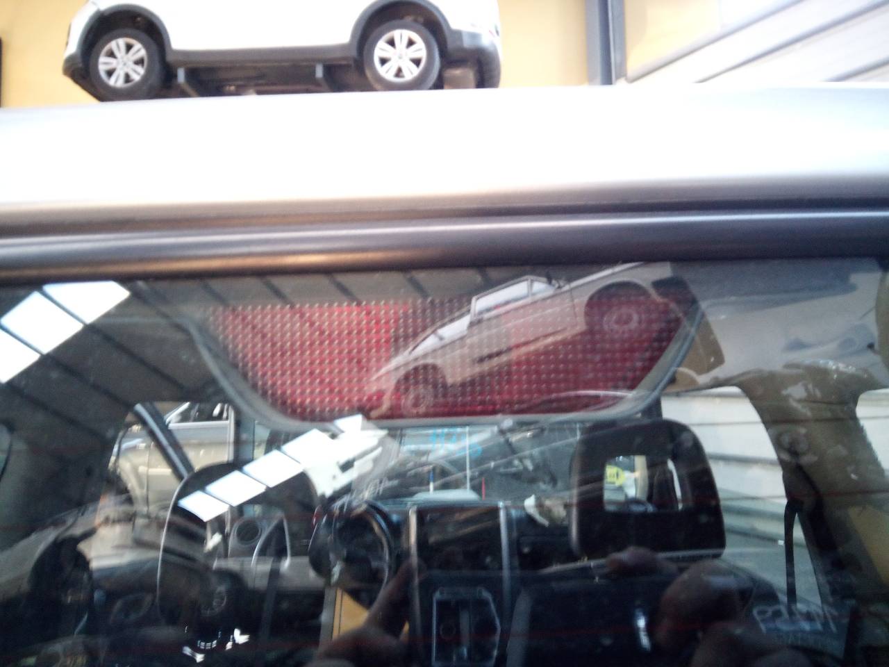 SUZUKI Jimny 3 generation (1998-2018) Rear cover light 24106582