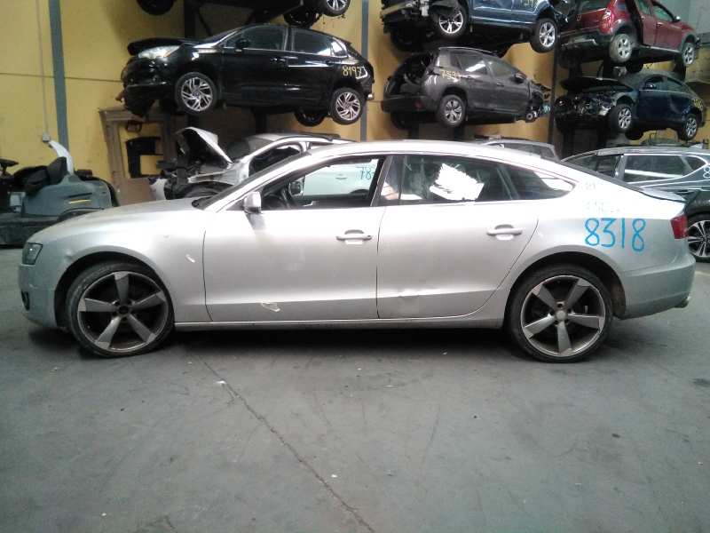 AUDI A5 Sportback 8T (2009-2011) Moteur de commande de vitre de porte arrière droite 8K0959801,E1-B6-30-1 18729297