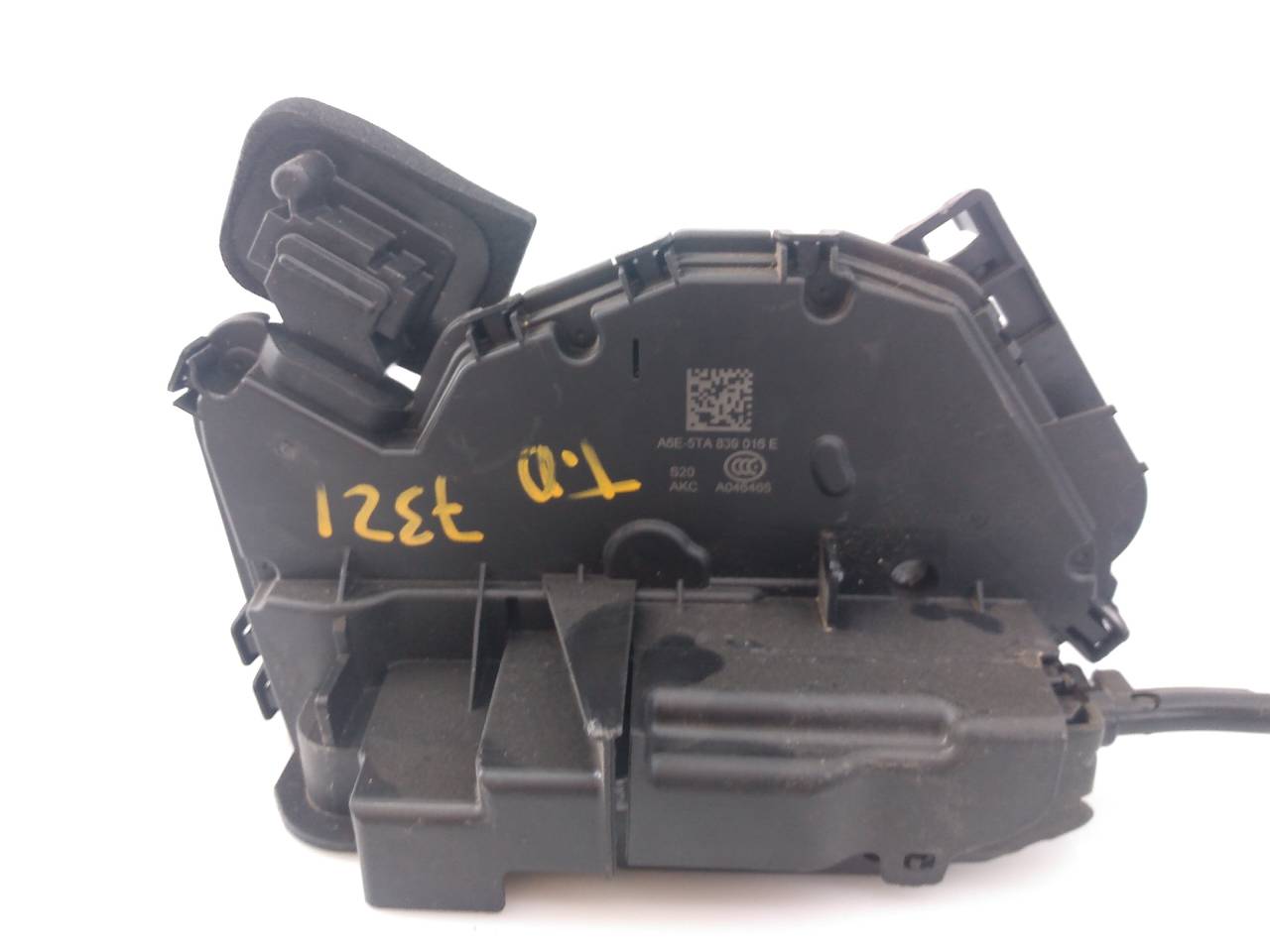 SKODA Octavia 3 generation (2013-2020) Rear Right Door Lock A6E5TA839016E, E1-A5-20-1 24034403