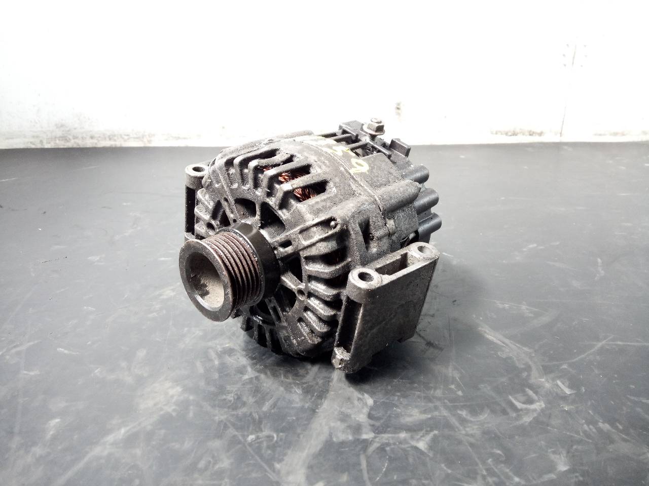 MERCEDES-BENZ Sprinter 986 (1996-2004) Alternator A0009068504,P3-A4-7-4 20583938