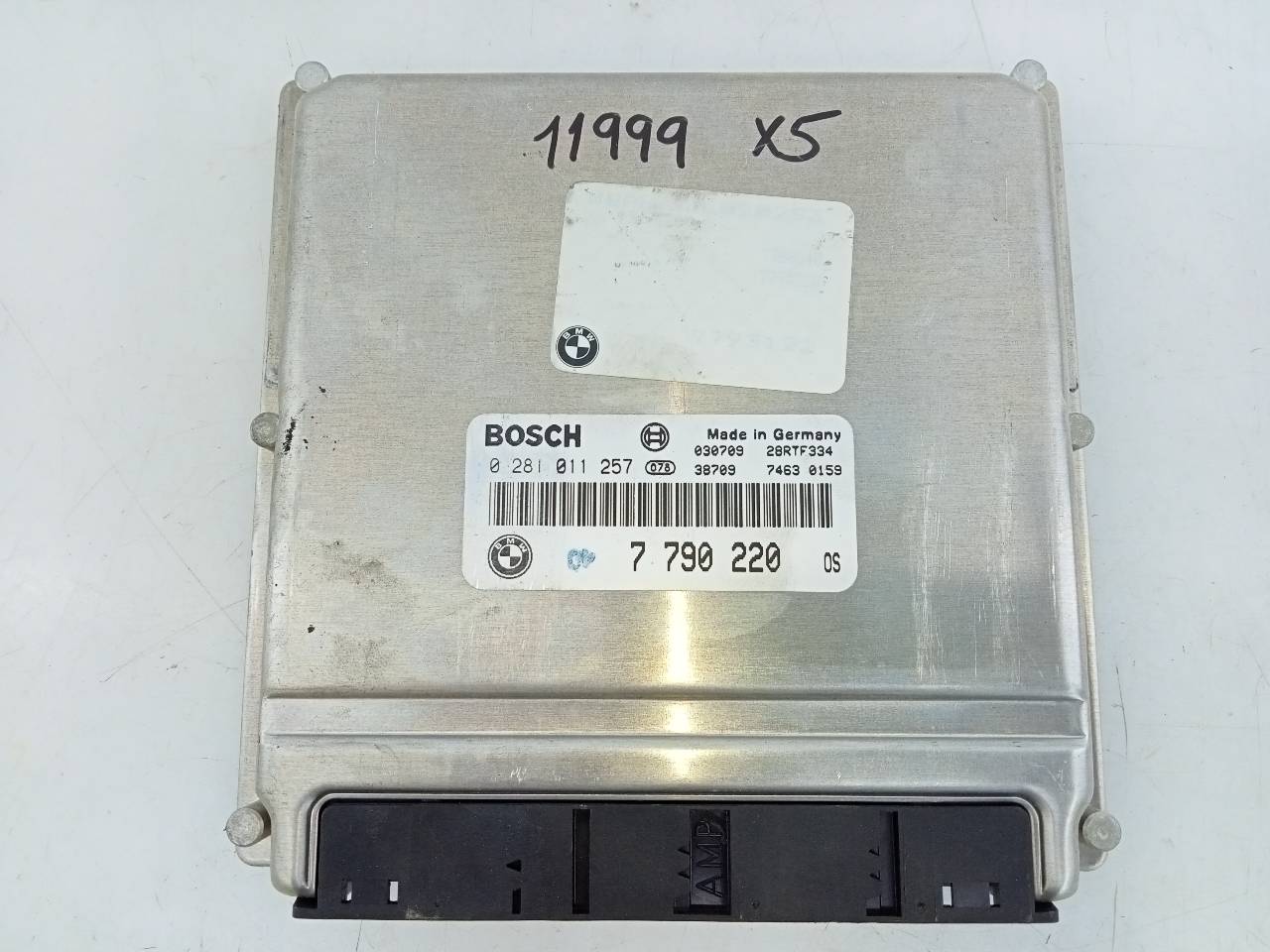 ALFA ROMEO X5 E53 (1999-2006) Moottorin ohjausyksikkö ECU 7790220,0281011257,E3-A2-24-2 24105145