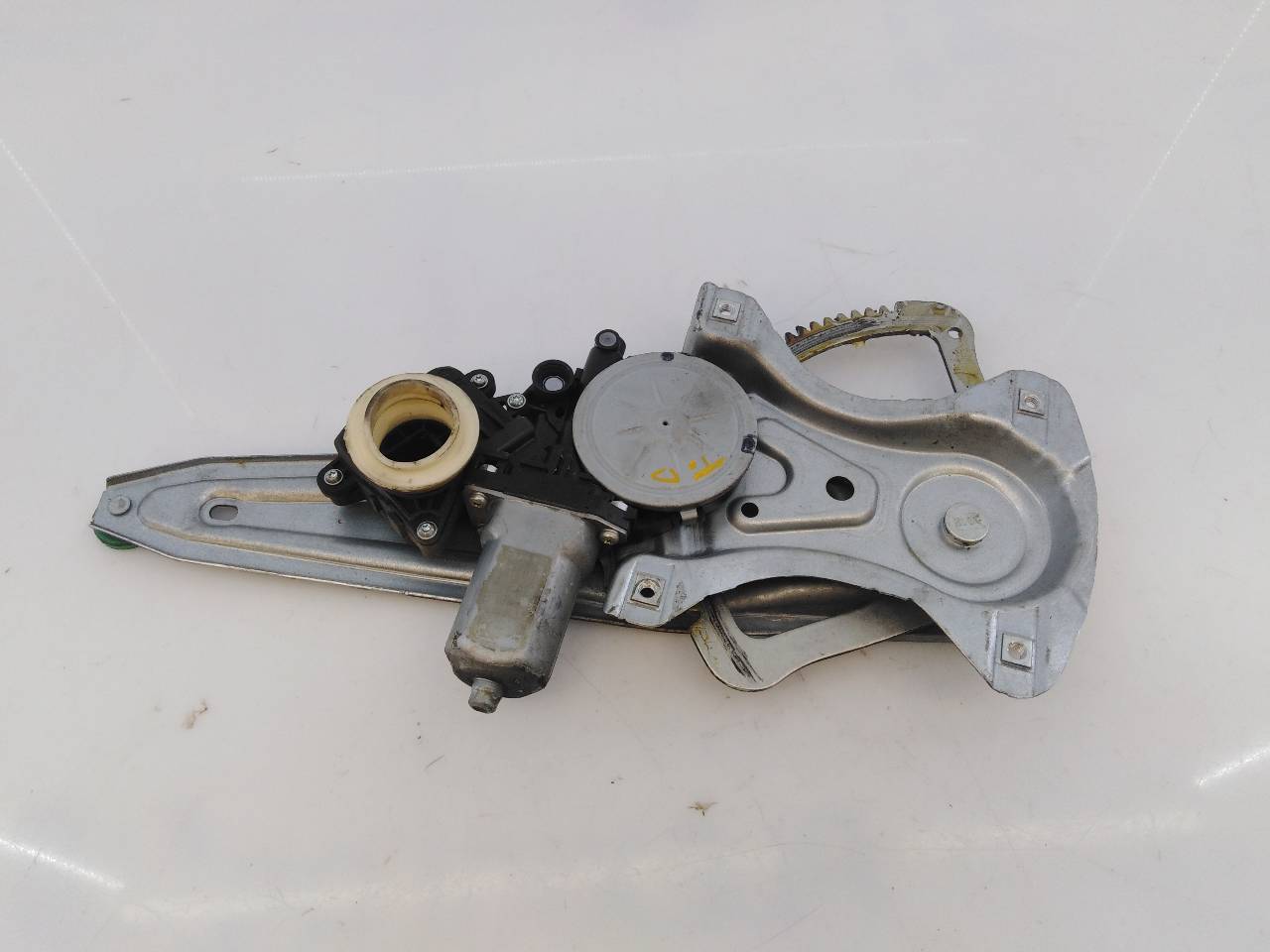 TOYOTA Avensis Rear Right Door Window Regulator 977555108, 120904, E2-B4-20-2 18626624