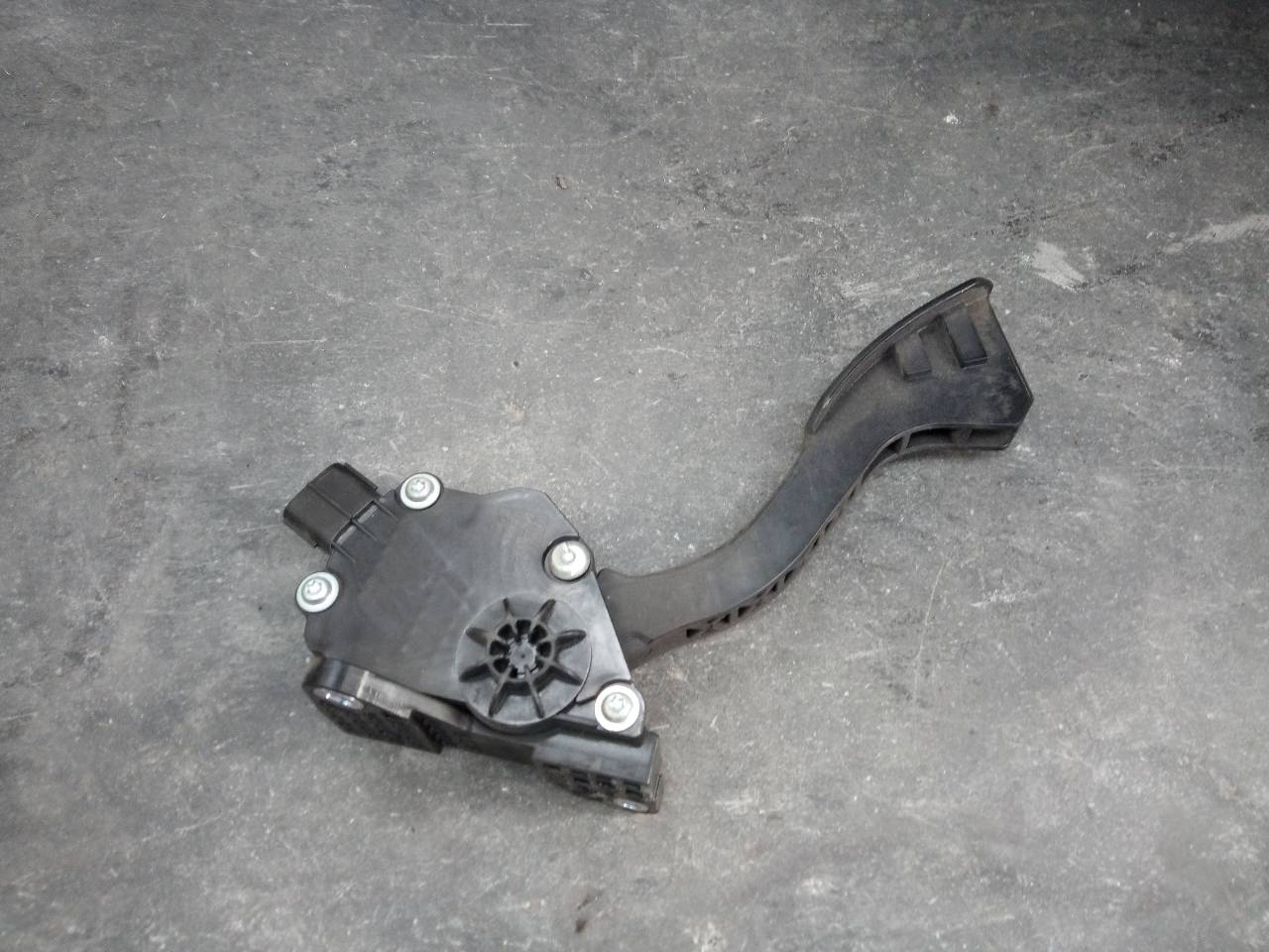 SKODA Prius 3 generation (XW30) (2009-2015) Throttle Pedal 7811012050 23300747