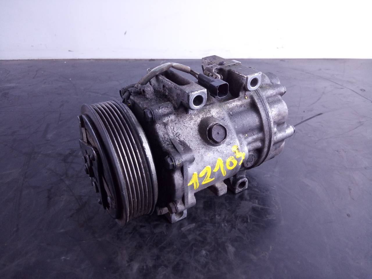 VOLVO C70 2 generation (2005-2013) Aircondition pumpe 3M5H19D629HE,P3-A3-5-3 26272283