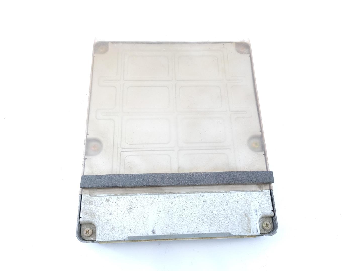 TOYOTA Yaris 1 generation (1999-2005) Moottorin ohjausyksikkö ECU 8966152063,2110007213,E3-B2-19-2 20956367